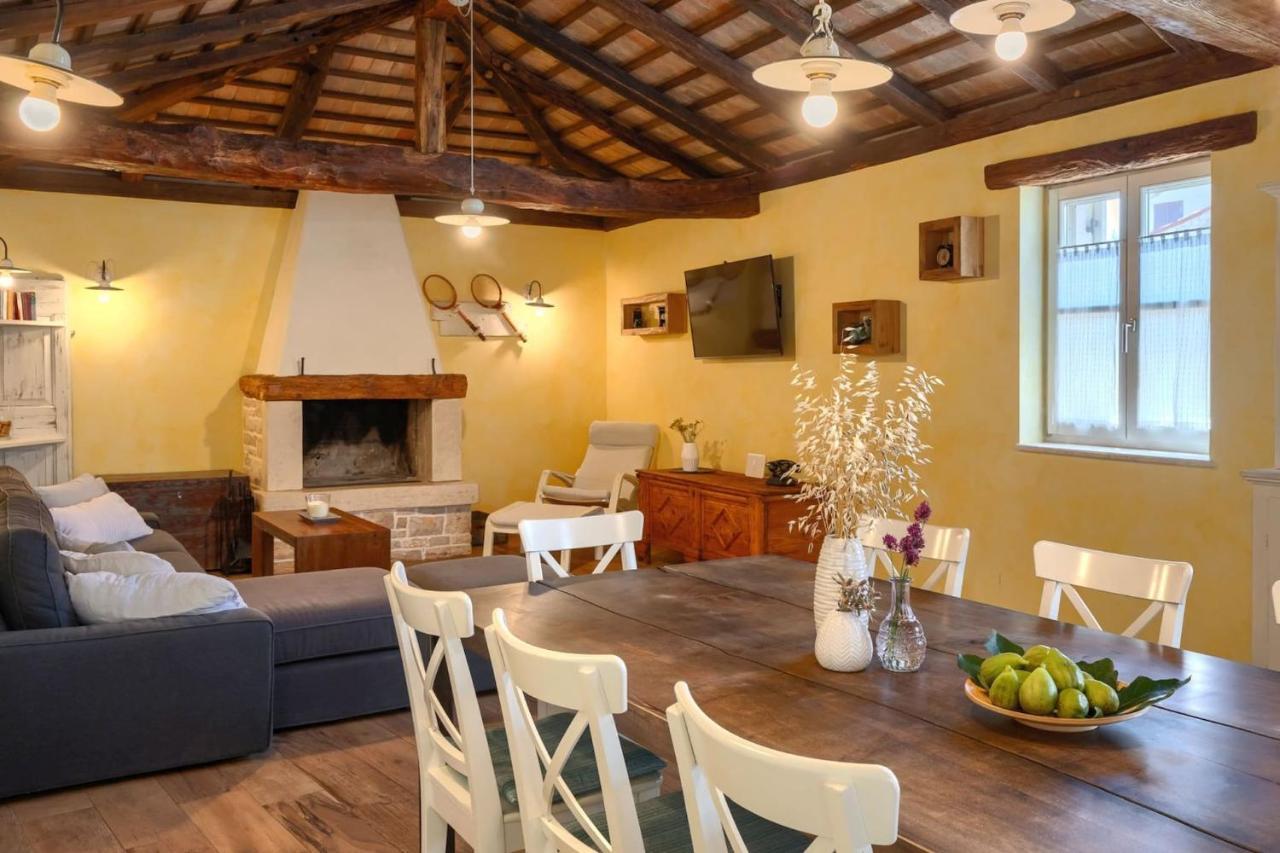 Family Villa Elizabeta With Pool In Umag Cepljani Экстерьер фото