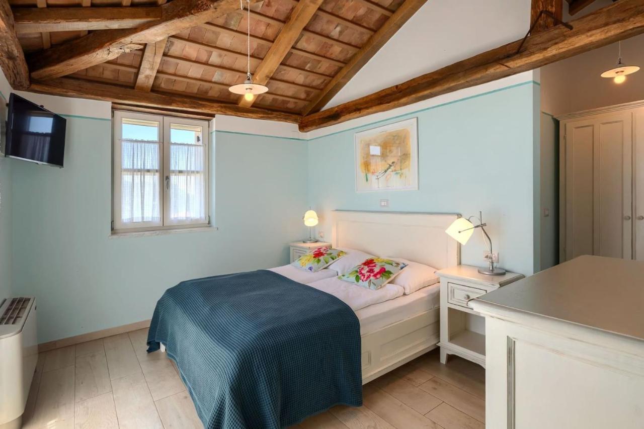 Family Villa Elizabeta With Pool In Umag Cepljani Экстерьер фото